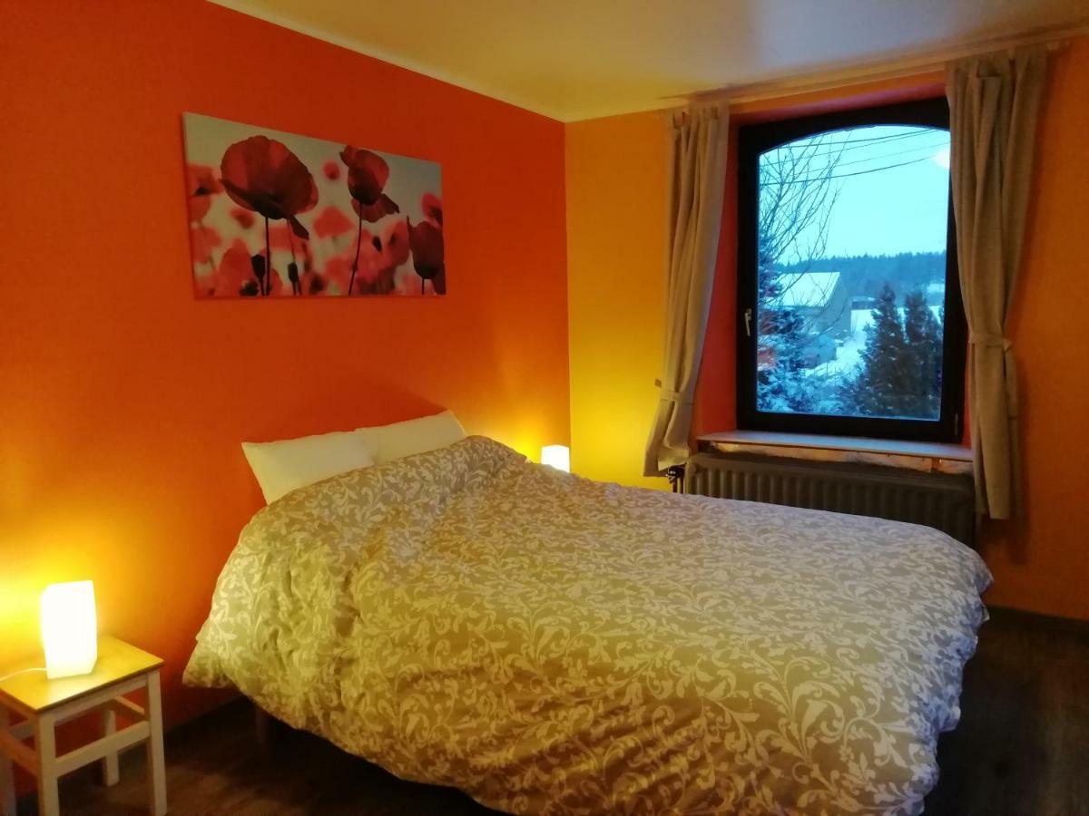 Au Bord De L'Eau Villa Bastogne Exterior photo
