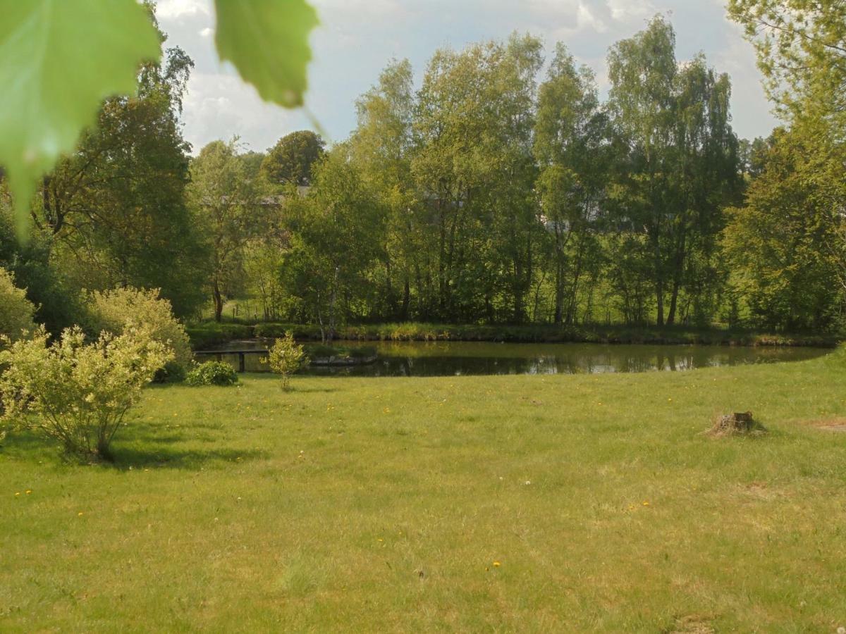 Au Bord De L'Eau Villa Bastogne Exterior photo